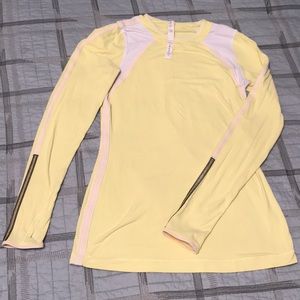 Luluemon Long Sleeve Work Out Top